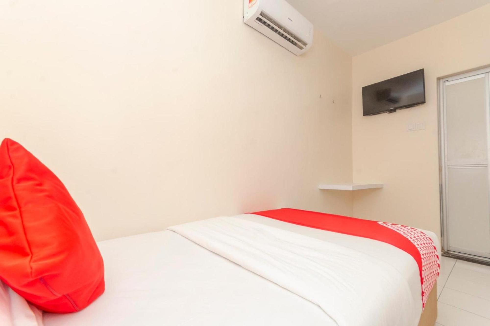 Skudai Hotel Eksteriør bilde
