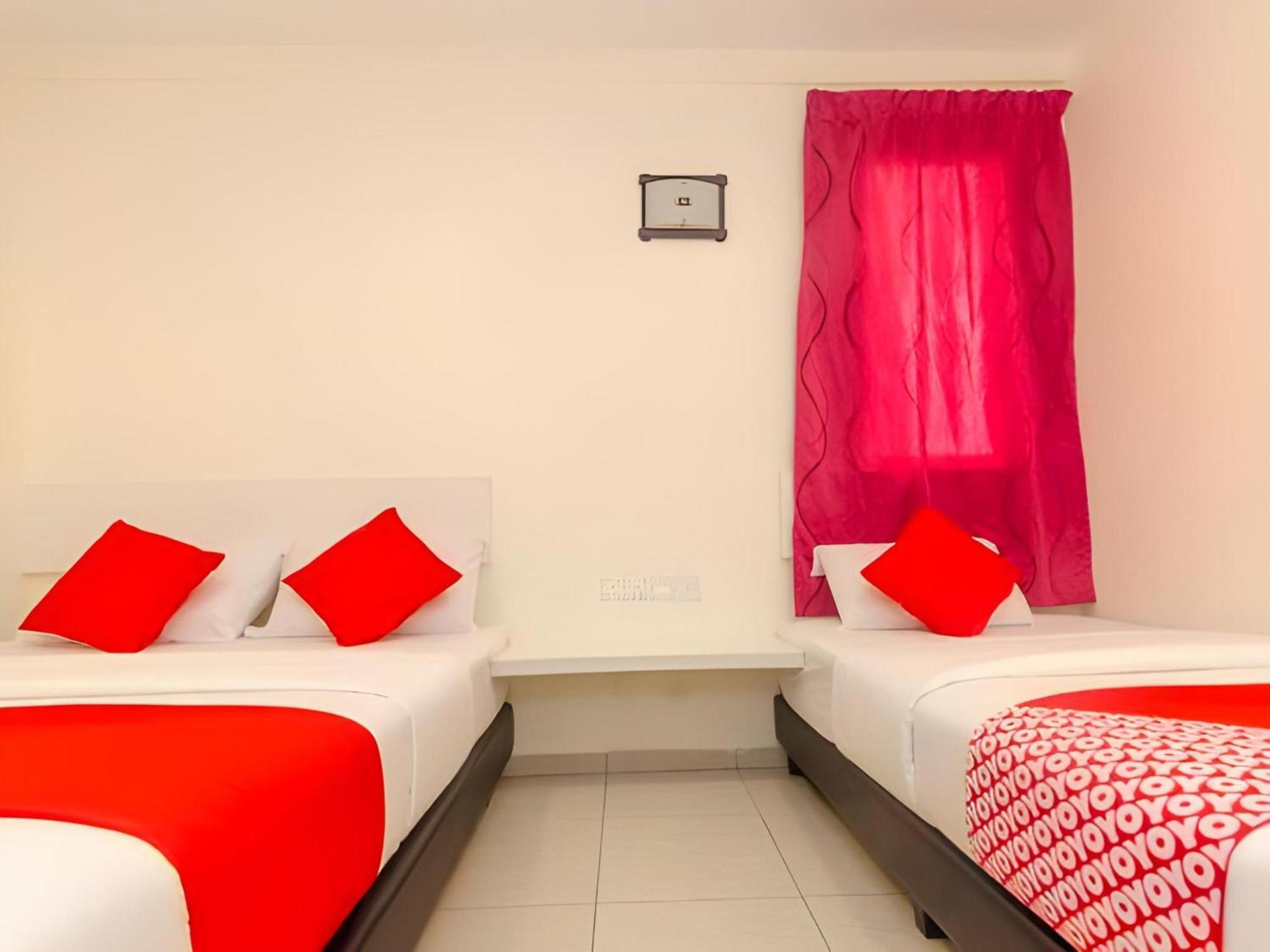 Skudai Hotel Eksteriør bilde
