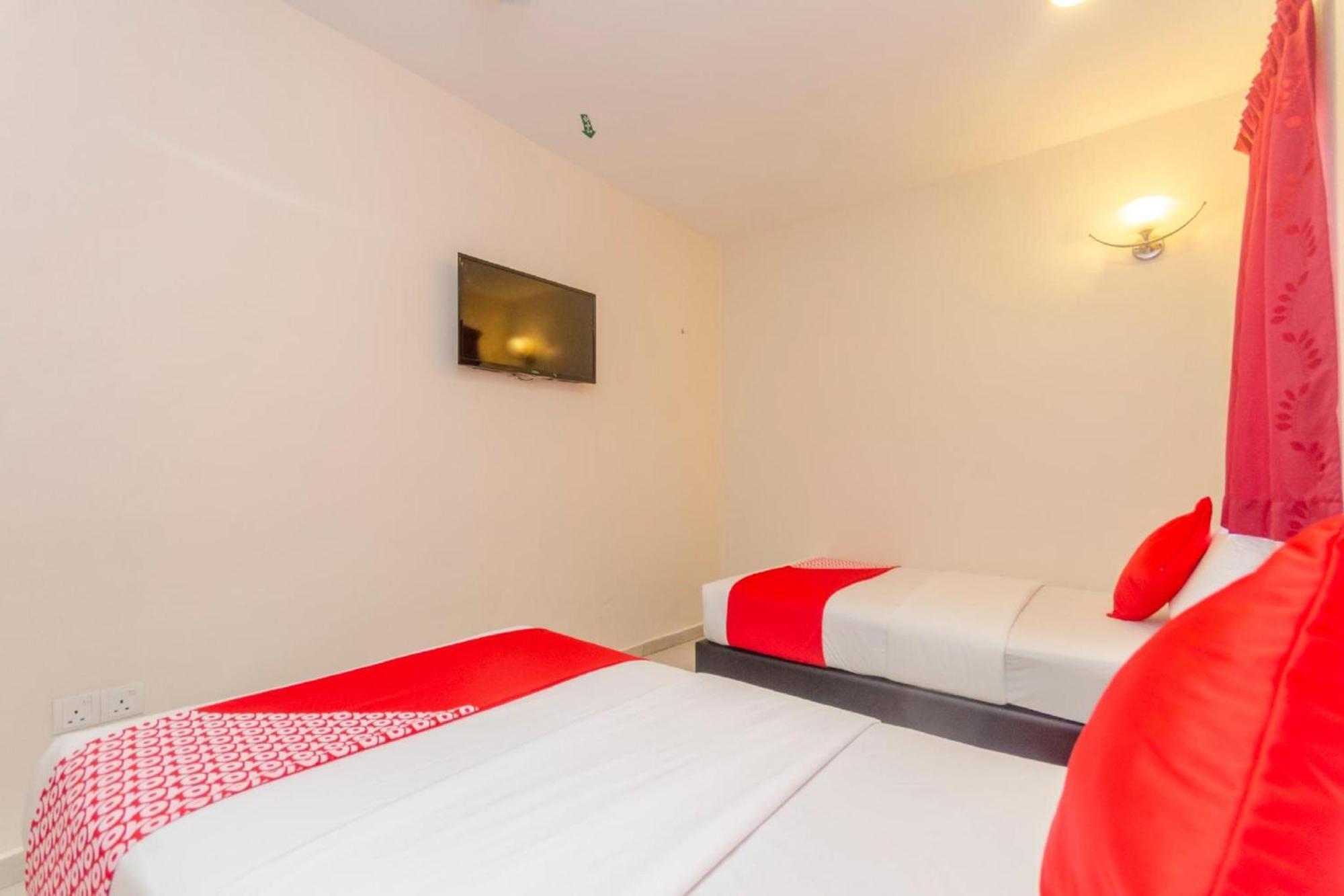 Skudai Hotel Eksteriør bilde