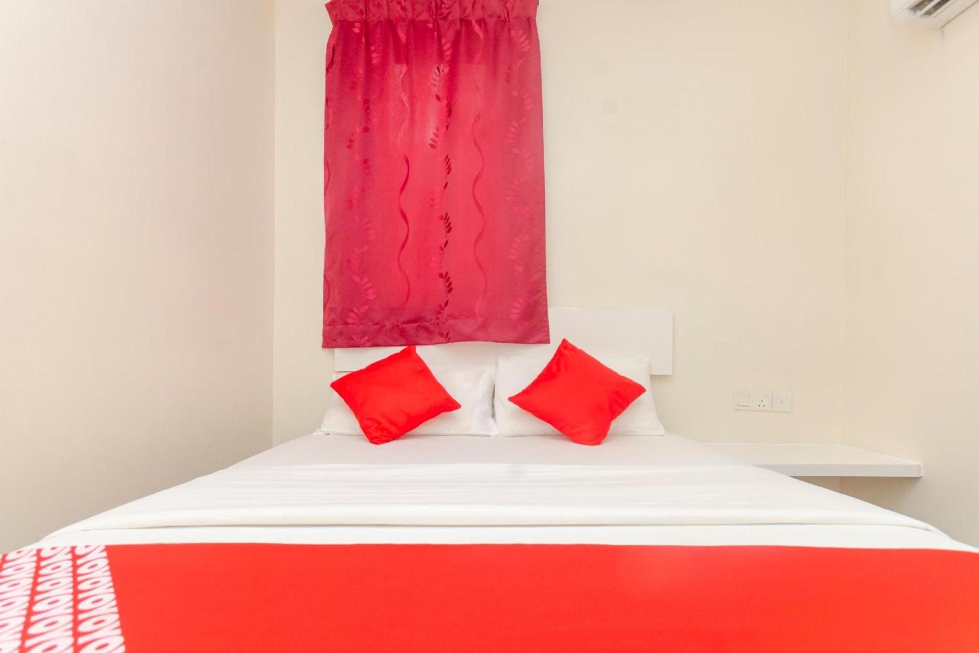 Skudai Hotel Eksteriør bilde
