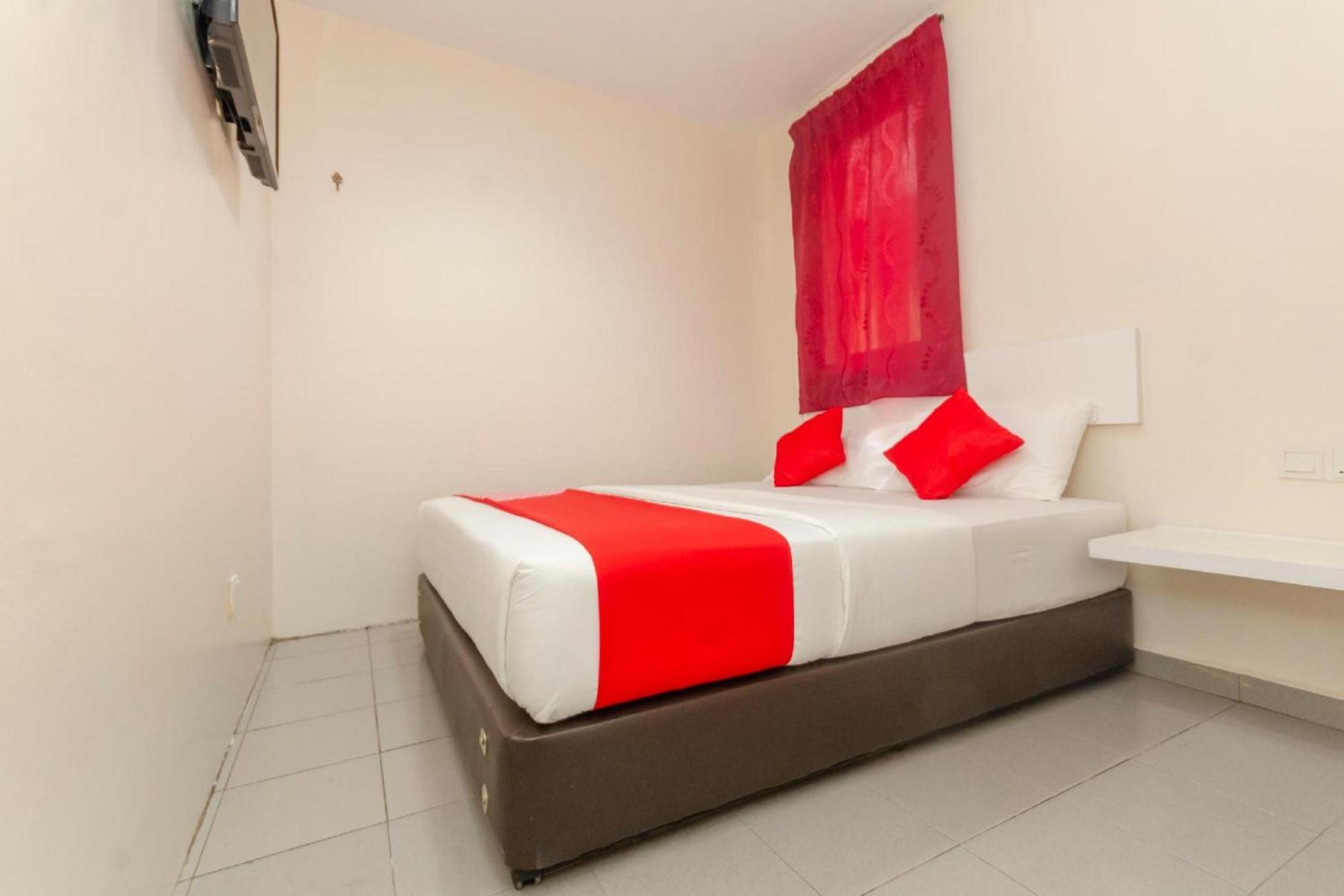 Skudai Hotel Eksteriør bilde