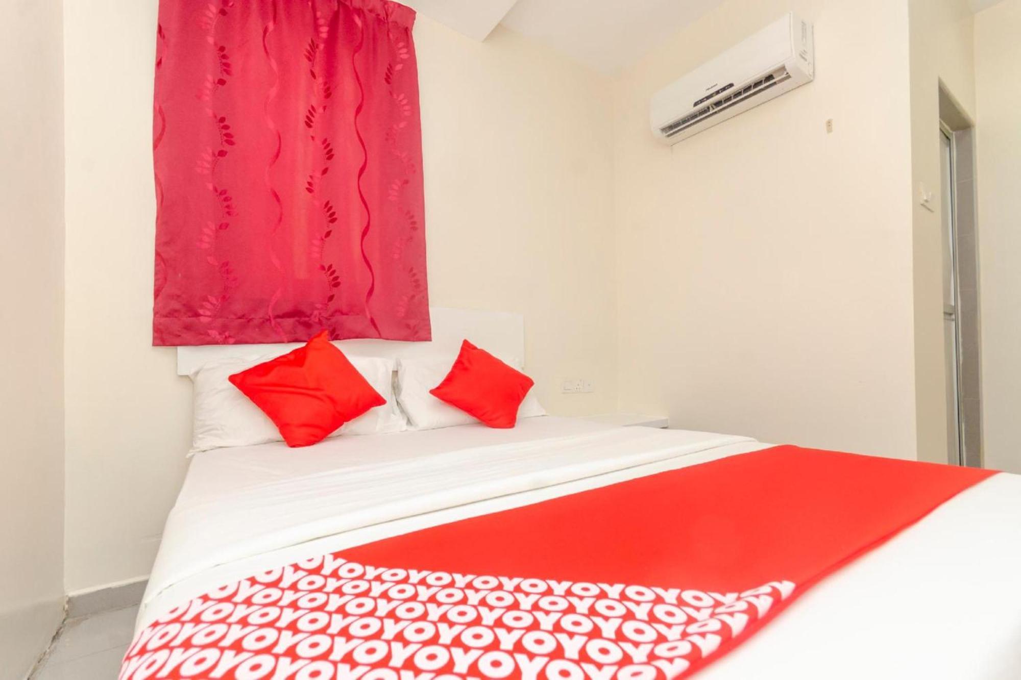 Skudai Hotel Eksteriør bilde
